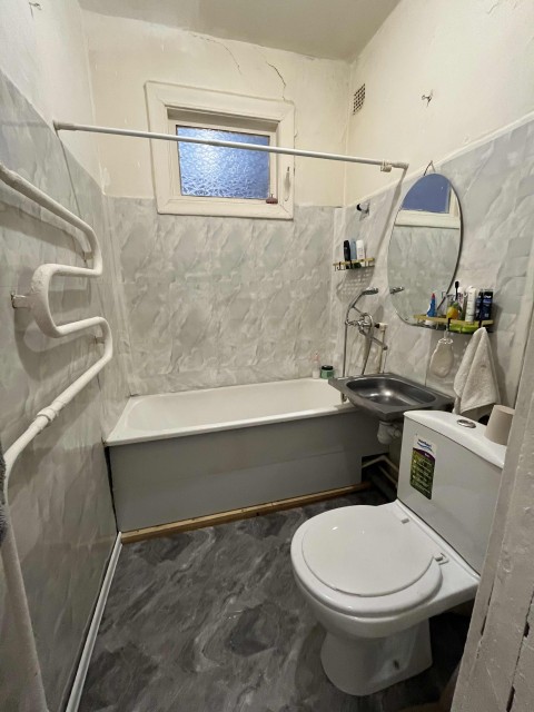 2 комн., 42 м², Сталинка, Крытый рынок