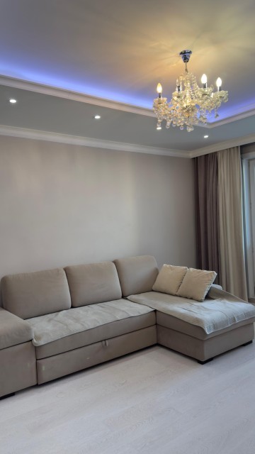 3 комн., 90 м², Монолитно-каркасный, Центр - район пл. Комсомольская 3