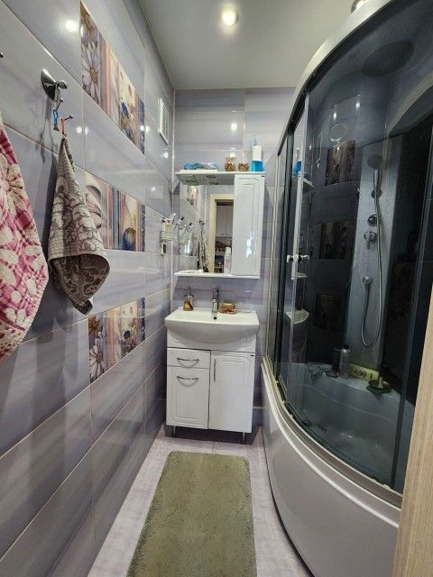 4 комн., 72 м², КПД, 31 школа 8