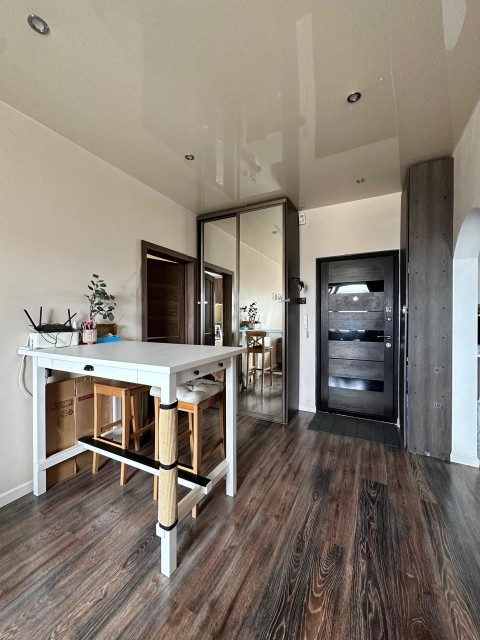 2 комн., 64 м², 112 серия, Центр - район пл. Дружбы 3