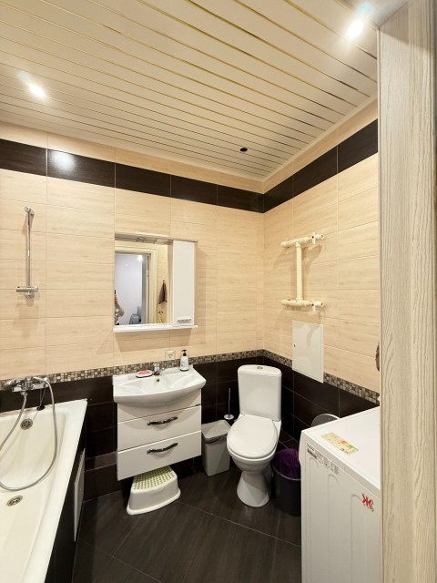 2 комн., 57 м², Монолитно-каркасный, 16 квартал 8