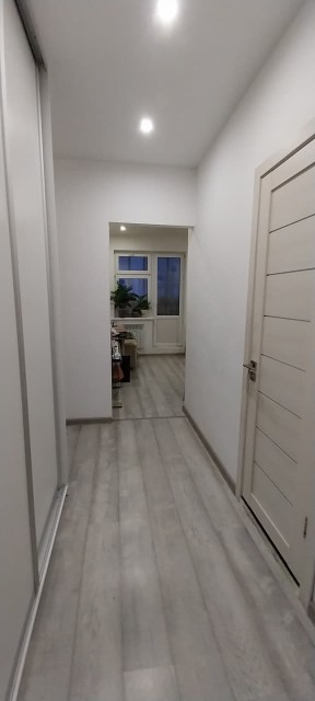 1 комн., Монолитно-каркасный, Областная больница, рынок "Манньыаттаах" 5