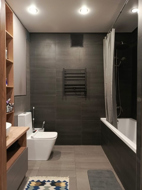 3 комн., 87 м², Инд. планировка, Центр - район пл. Орджоникидзе 11