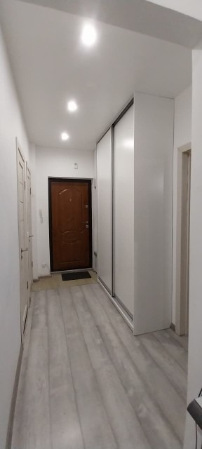 1 комн., Монолитно-каркасный, Областная больница, рынок "Манньыаттаах" 4