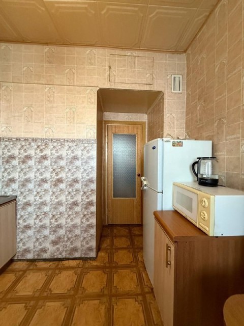 3 комн., 73 м², 112 серия, 202 мкрн. 2