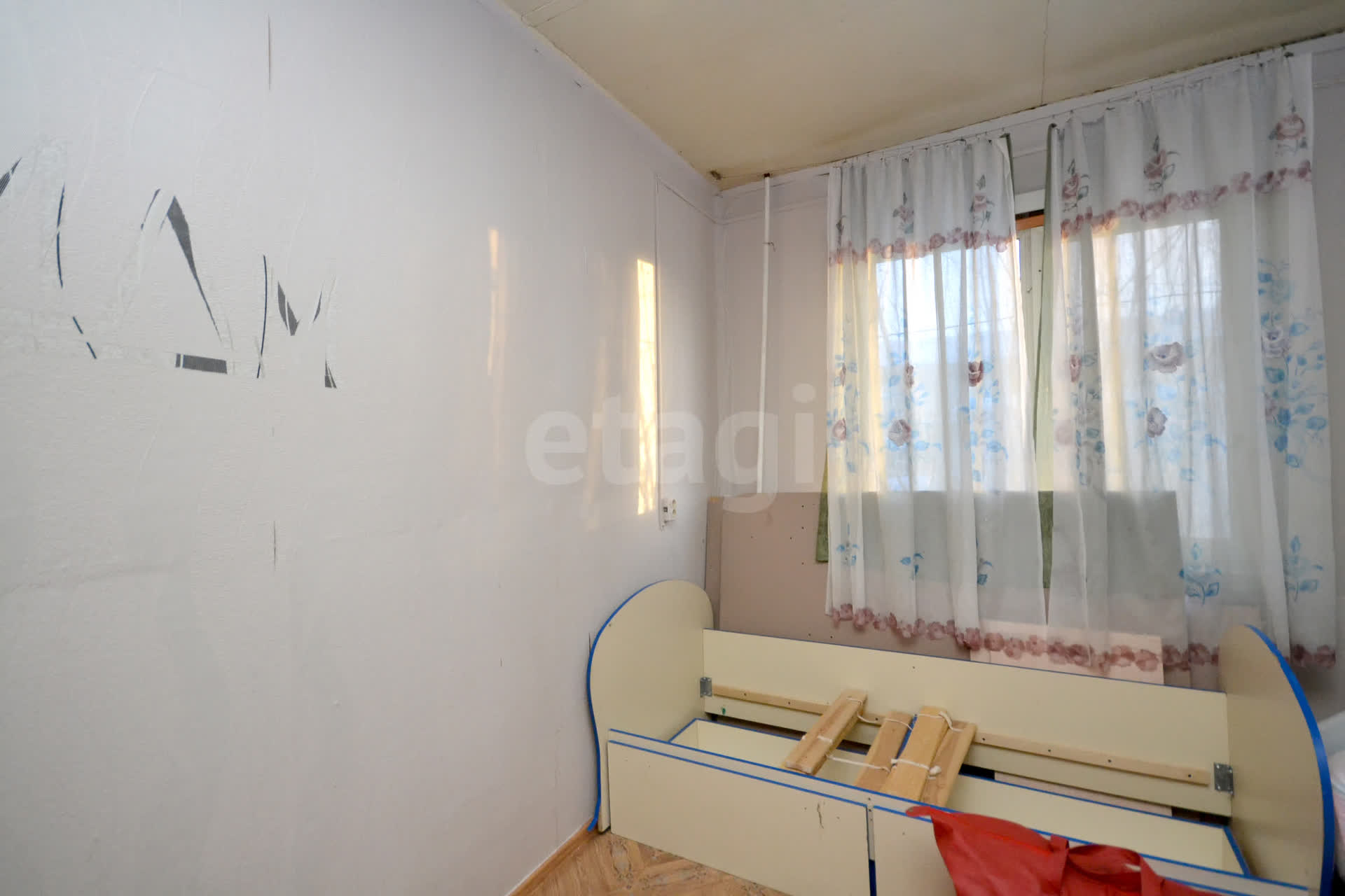 2 комн., 56 м², Дерев. б/у 6