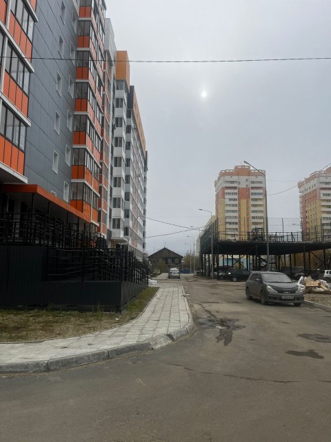 3 комн., 74 м², Монолитно-каркасный, Авиапорт 2