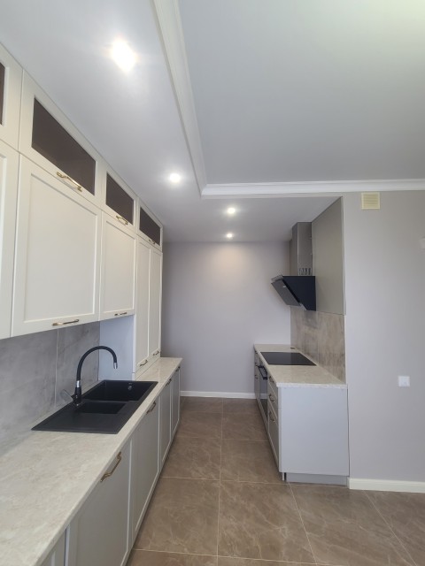 2 комн., 57 м², Монолитно-каркасный, Рынок Столичный 8