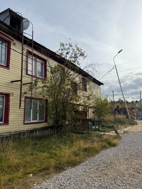 3 комн., 43 м², Дерев. б/у, Поселок Геологов, Борисовка-1