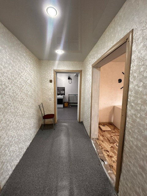 3 комн., Дерев. б/у, Рынок Столичный 4