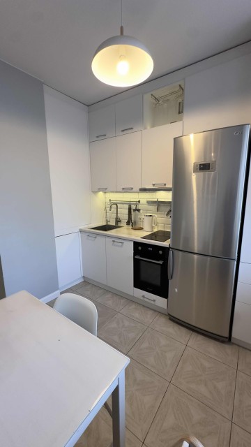 1 комн., 37 м², Монолитно-каркасный, Залог 10