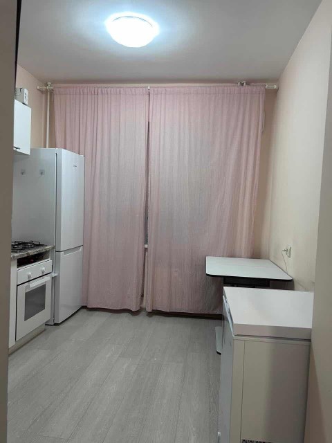 1 комн., 35 м², Инд. планировка, 203 мкрн. 8