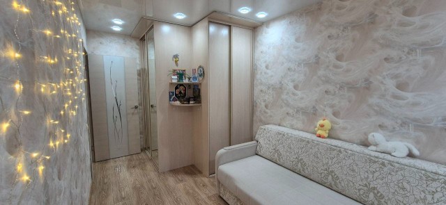 3 комн., КПД, Центр - район пл. Орджоникидзе 5