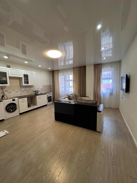 2 комн., 52 м², Монолитно-каркасный, 203 мкрн. 5