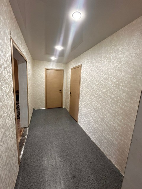 3 комн., Дерев. б/у, Рынок Столичный 3