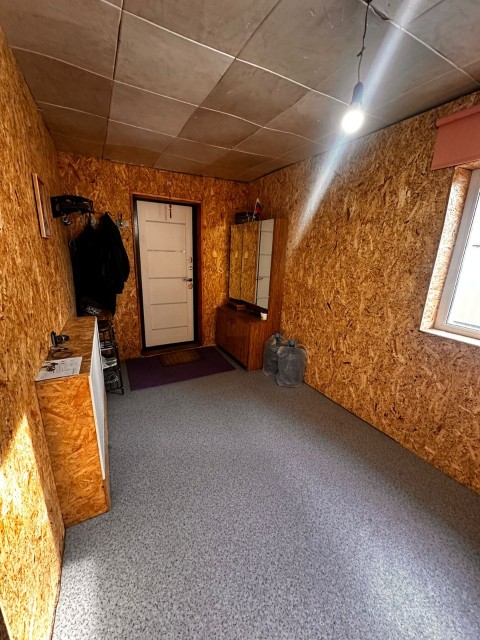 3 комн., Дерев. б/у, Рынок Столичный 5