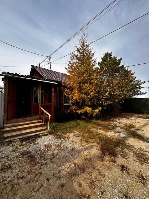 3 комн., Дерев. б/у, Рынок Столичный 12