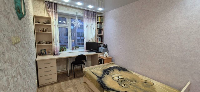 3 комн., КПД, Центр - район пл. Орджоникидзе 2