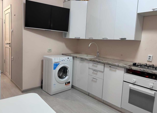 1 комн., 35 м², Инд. планировка, 203 мкрн. 6