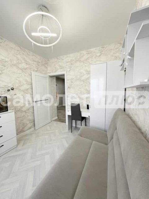 3 комн., 71 м², Блочный, Глазная больница 7