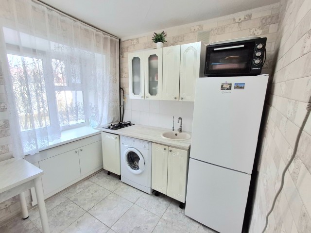 2 комн., 43 м², Блочный, Жатай 7