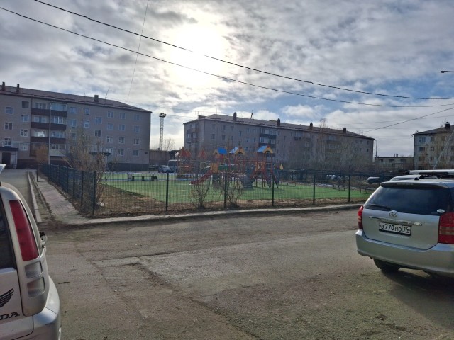 2 комн., 43 м², Блочный, Жатай 2