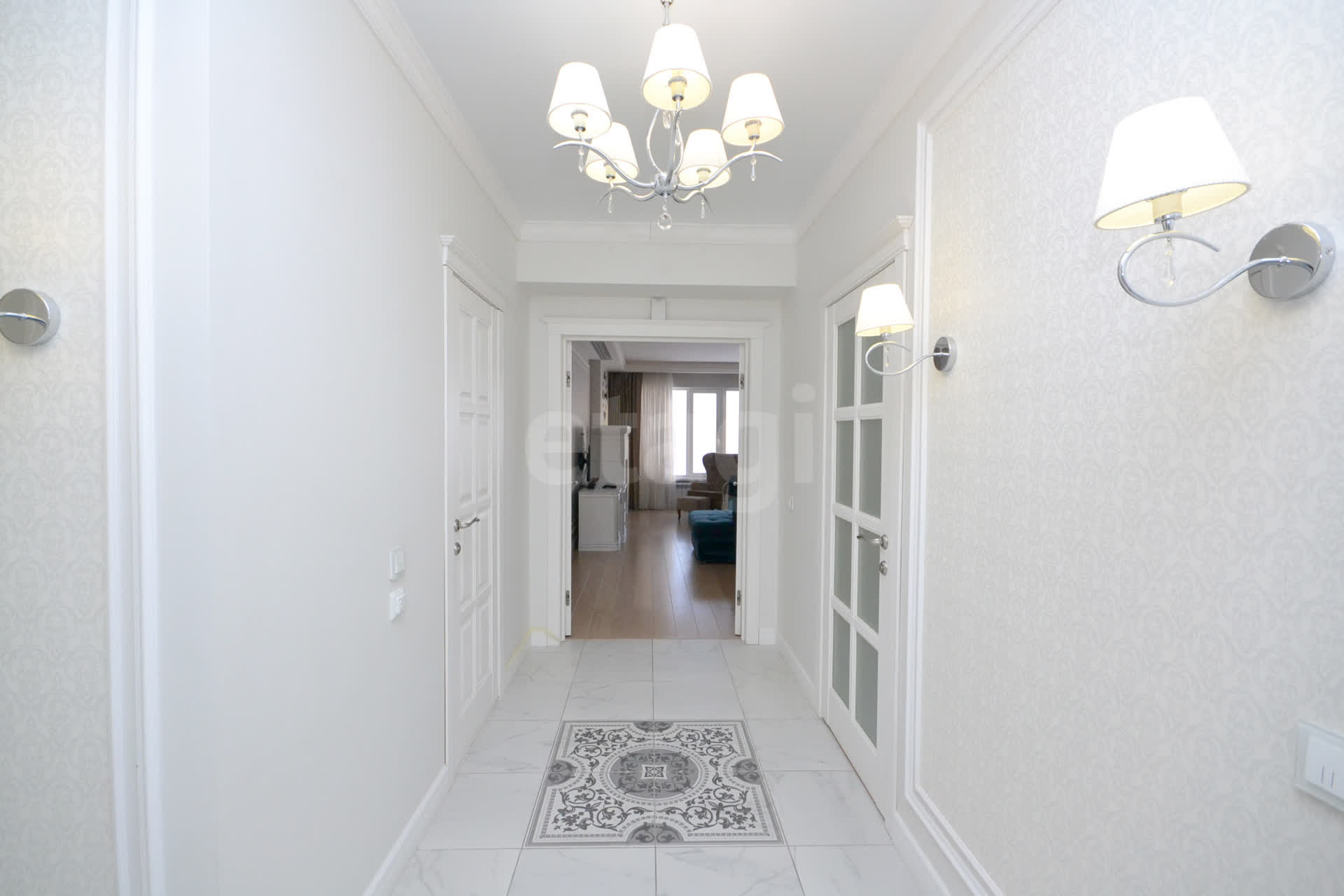 3 комн., 107 м², Монолитно-каркасный 5