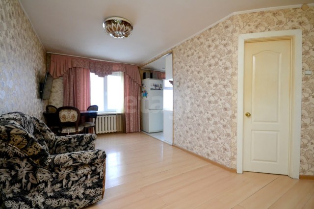 3 комн., 59 м², Хрущевка, Центр - район пл. Орджоникидзе 2