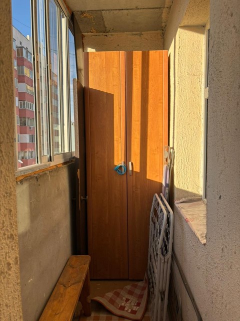 1 комн., 31 м², Блочный, Областная больница, рынок "Манньыаттаах" 9