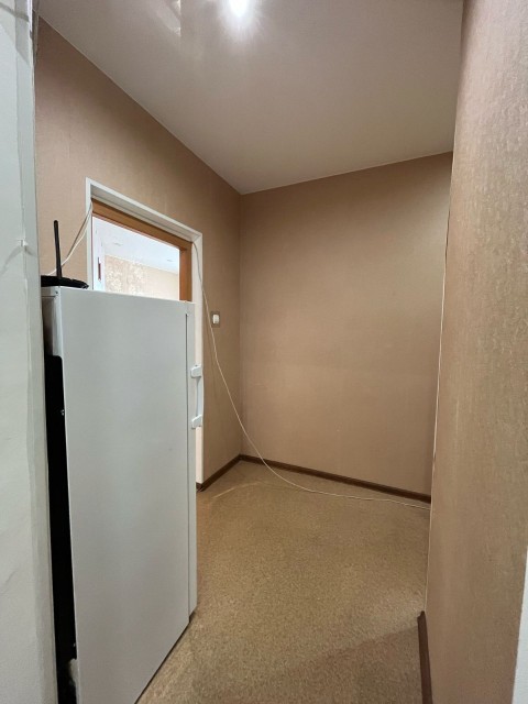 4 комн., 112 серия, Крестьянский рынок, стадион "Туймаада" 9