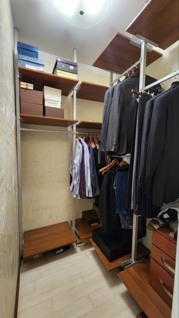 4 комн., 101 м², 112 серия, Областная больница, рынок "Манньыаттаах" 14