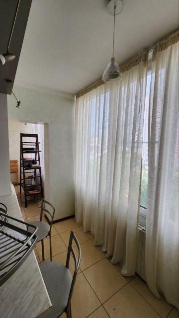 4 комн., 101 м², 112 серия, Областная больница, рынок "Манньыаттаах" 9