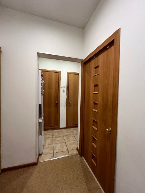 4 комн., 112 серия, Крестьянский рынок, стадион "Туймаада" 7