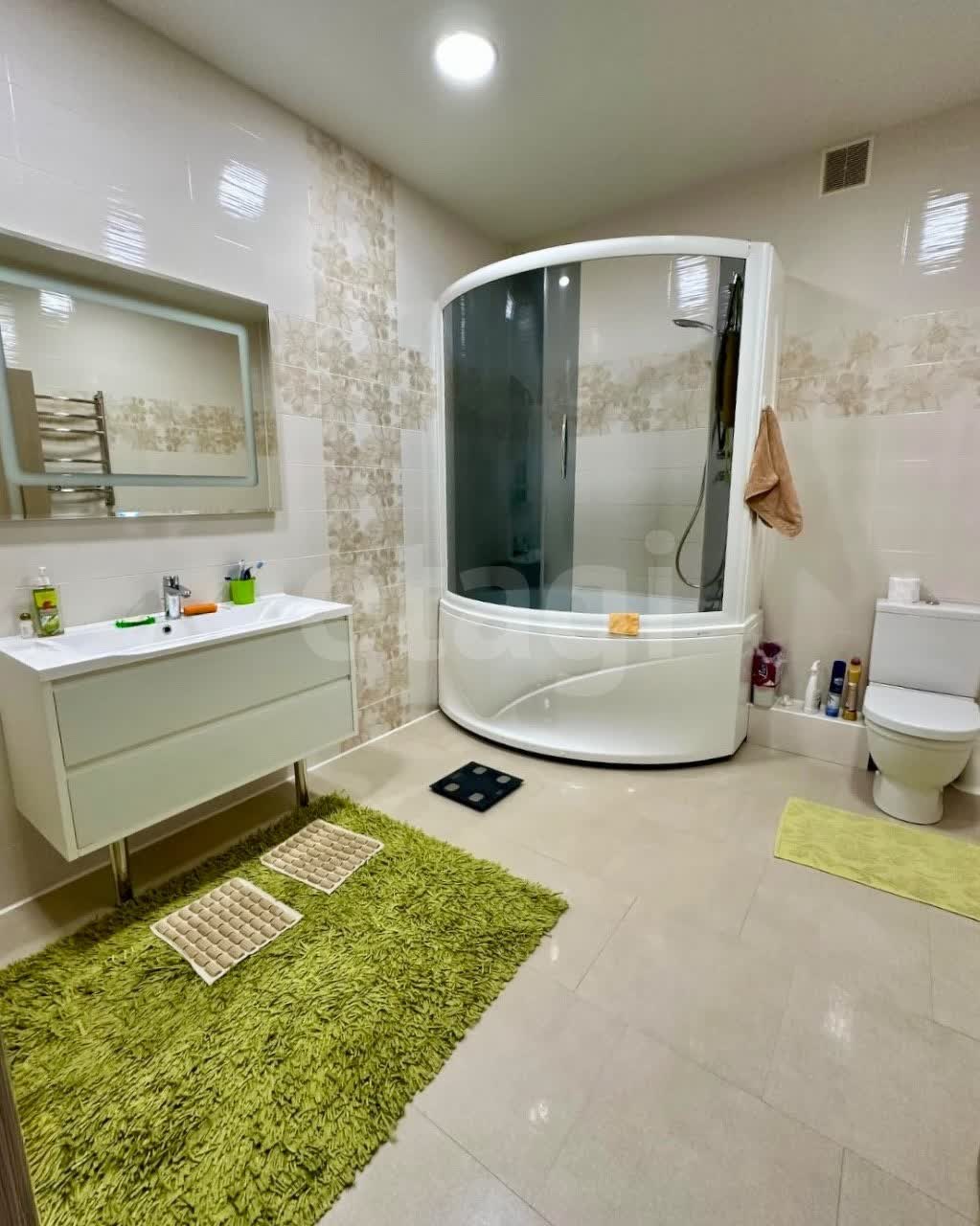 3 комн., 192 м², Инд. планировка 4