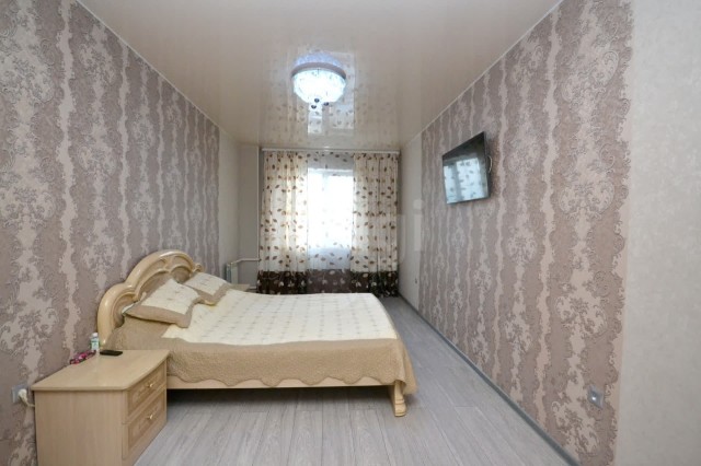 2 комн., 69 м², 112 серия, Крестьянский рынок, стадион "Туймаада" 7