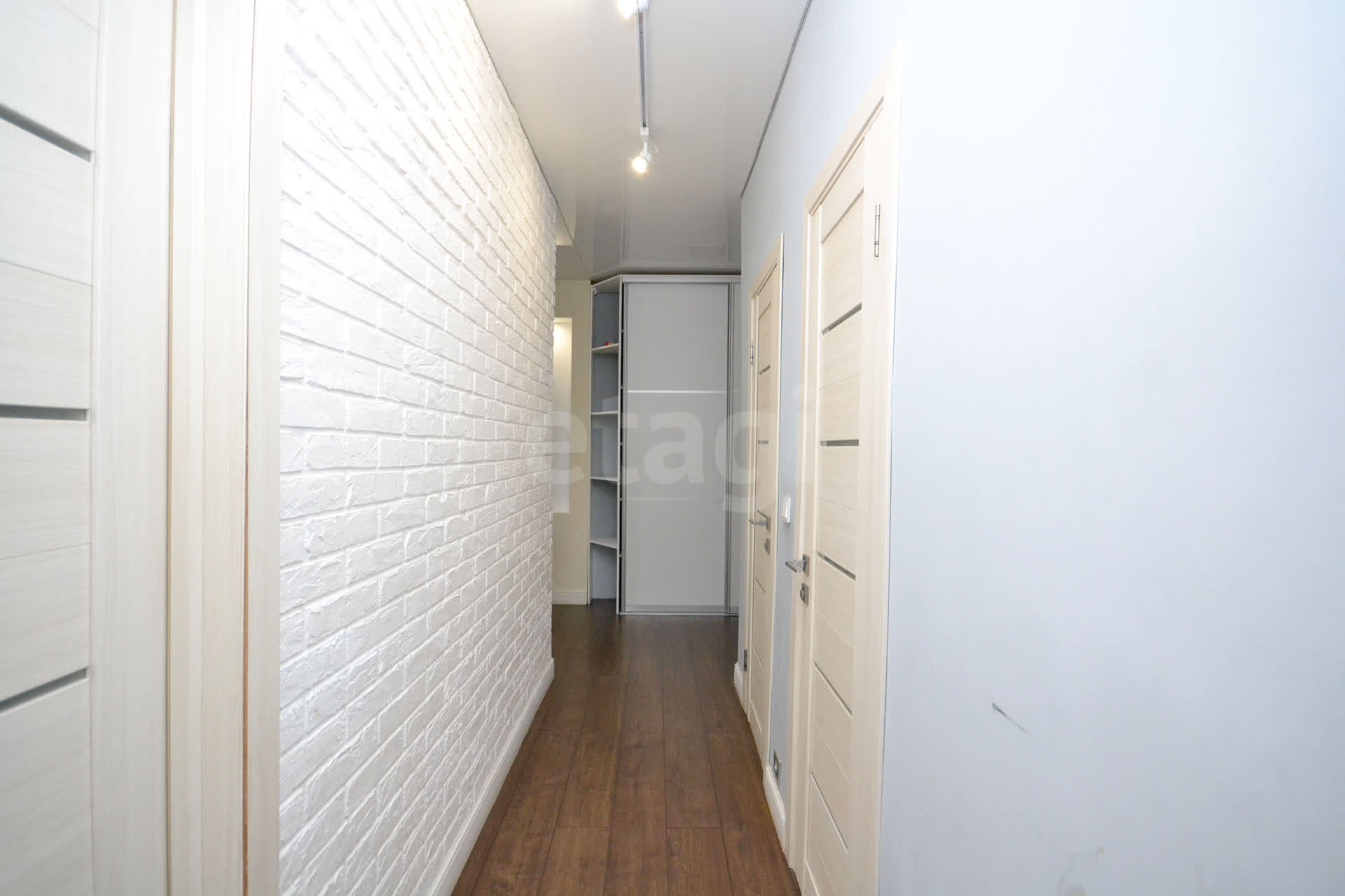 2 комн., 51 м², Монолитно-каркасный 10