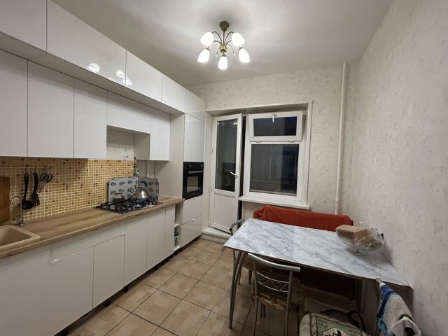 4 комн., 112 серия, Крестьянский рынок, стадион "Туймаада"