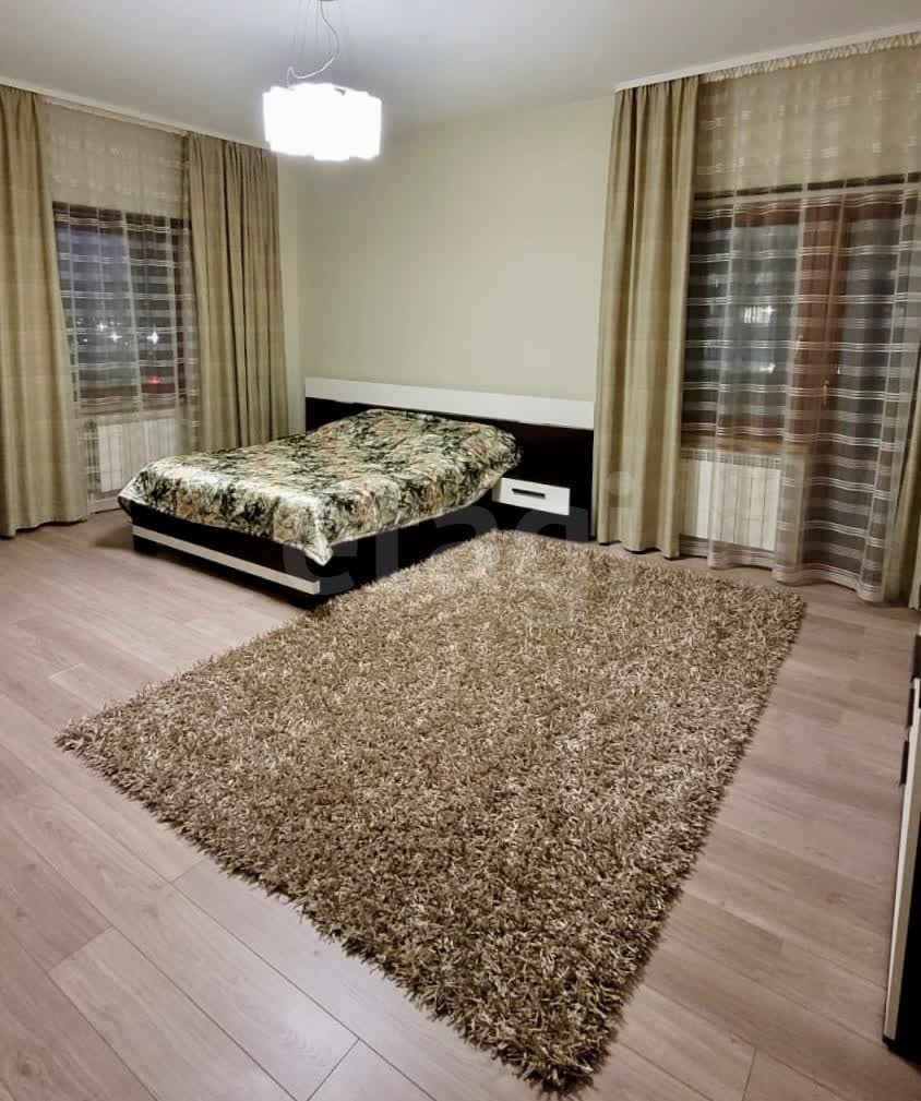 3 комн., 192 м², Инд. планировка 3