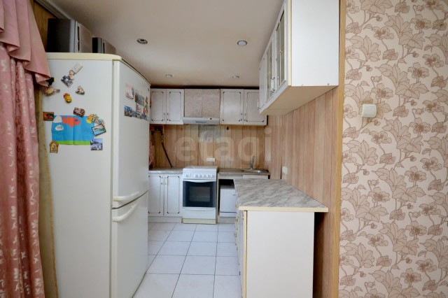 3 комн., 59 м², Хрущевка, Центр - район пл. Орджоникидзе 4