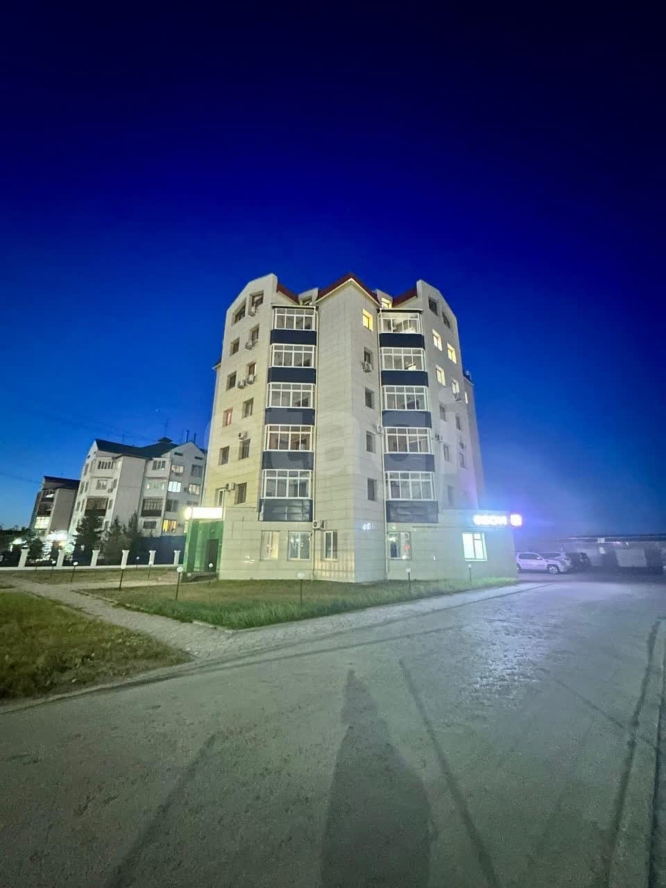 3 комн., 192 м², Инд. планировка 5