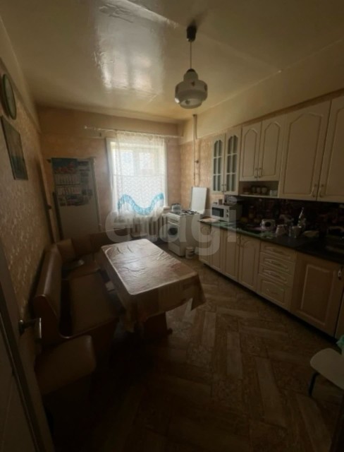 3 комн., 79 м², Дерев. б/у, Другие районы