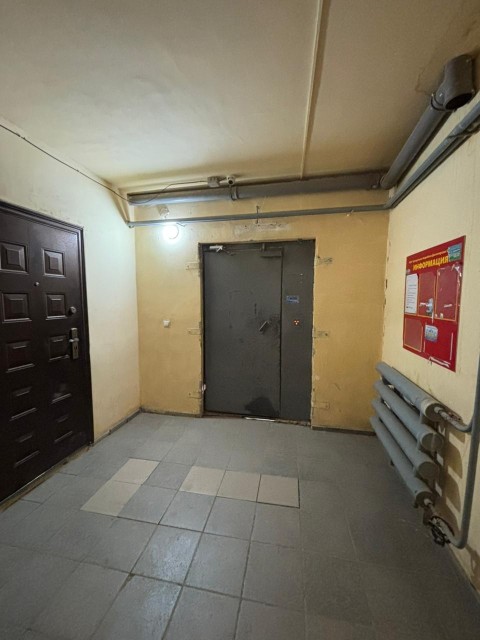 1 комн., 31 м², Блочный, Областная больница, рынок "Манньыаттаах" 10