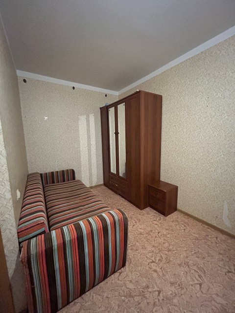 1 комн., 31 м², Блочный, ДСК 4