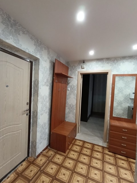 1 комн., 37 м², КПД, Сахацирк 8