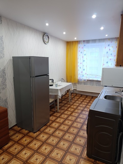 1 комн., 37 м², КПД, Сахацирк 3