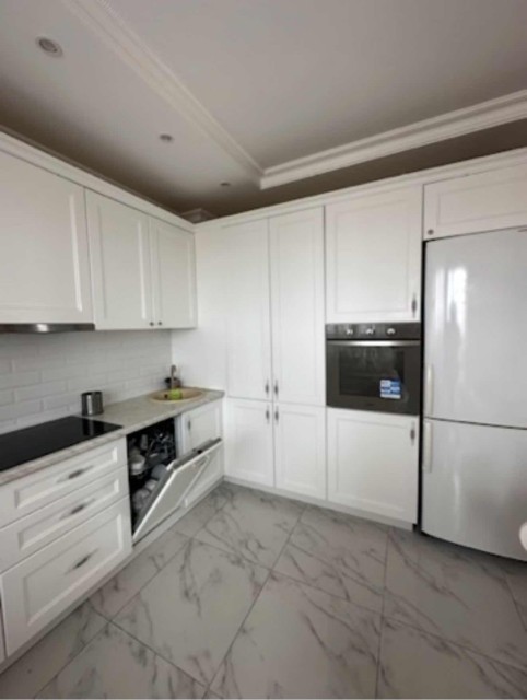 3 комн., 63 м², Инд. планировка, Крестьянский рынок, стадион "Туймаада" 2