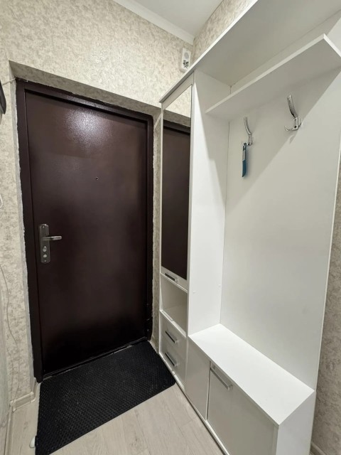 1 комн., 31 м², Инд. планировка, Гимеин 6