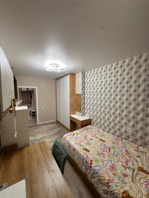 3 комн., 89 м², Инд. планировка, Крестьянский рынок, стадион "Туймаада" 7