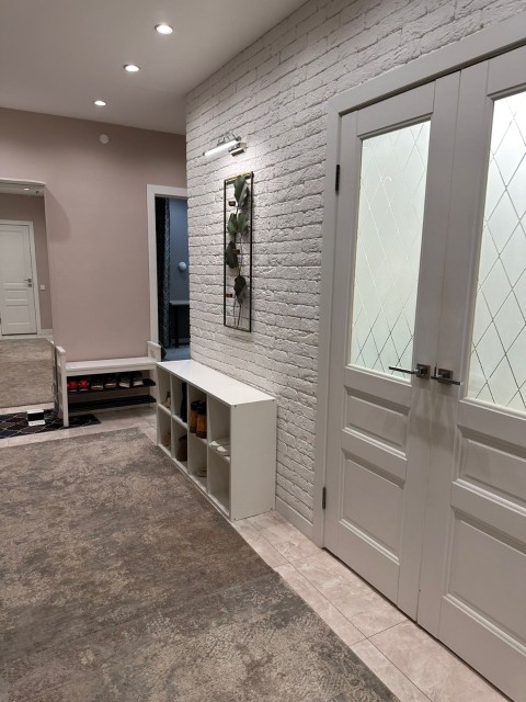 3 комн., 89 м², Инд. планировка, Крестьянский рынок, стадион "Туймаада" 4