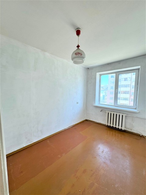 4 комн., 73 м², КПД, Крытый рынок 9